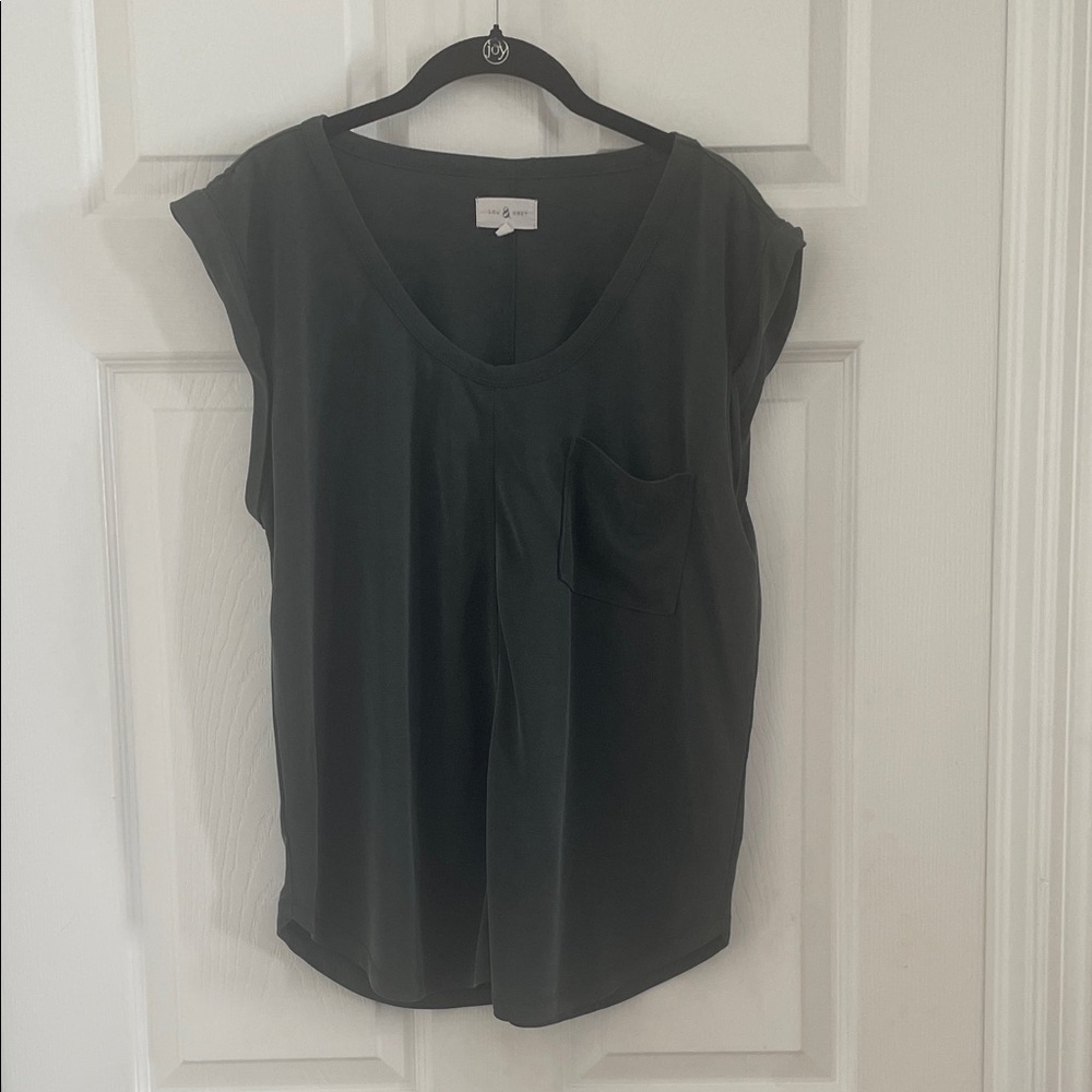 Lou & Grey Sleeveless Top